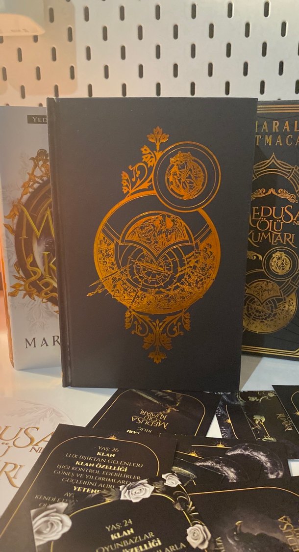 Medusanın kumları kutulu set - Görsel 5