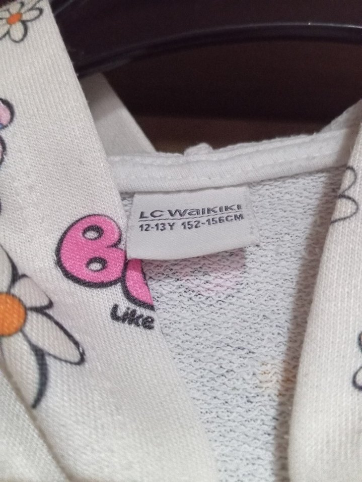 Beyaz Kapüşonlu Kız Çocuk Renkli Baskılı Sweatshirt - Görsel 3