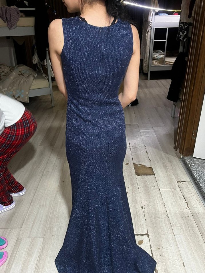 Lacivert abiye - Görsel 4