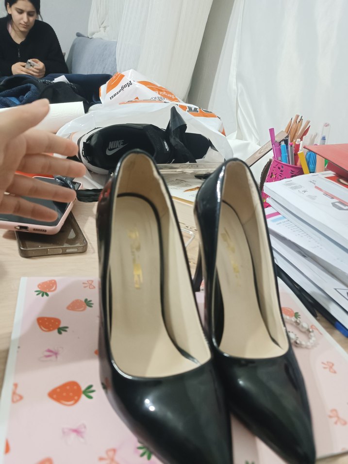 Klasik Siyah Stiletto - Görsel 2