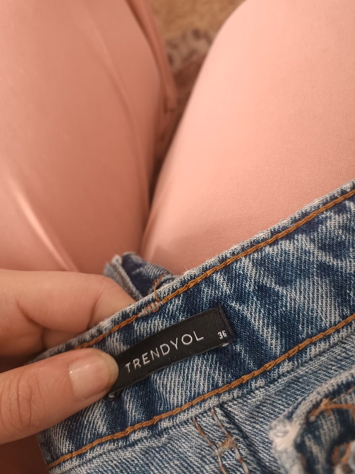 Gri Renkli Bol Kesim Kadın Kot Pantolon - Görsel 3