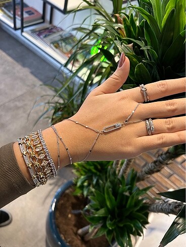 Marka model taşlı gümüş şahmeran