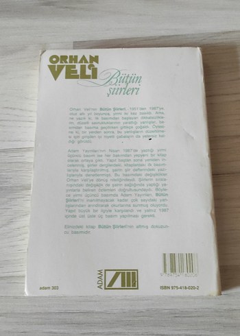 Orhan Veli Bütün Şiirleri Kitabı