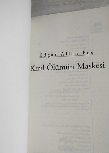 Beden Edgar Allan Poe - Kızıl Ölümün Maskesi Kitap