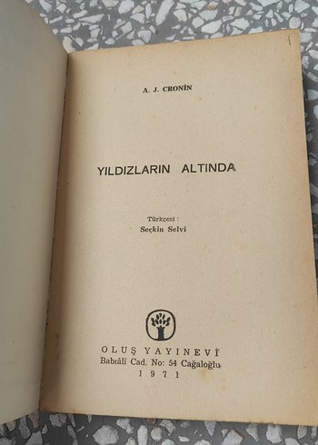 Beden Renk Yıldızların Altında - A.J. Cronin