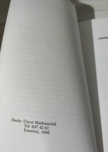 Akdeniz Kıyısında Bir Çocuk - İhsan Işık - Görsel 2