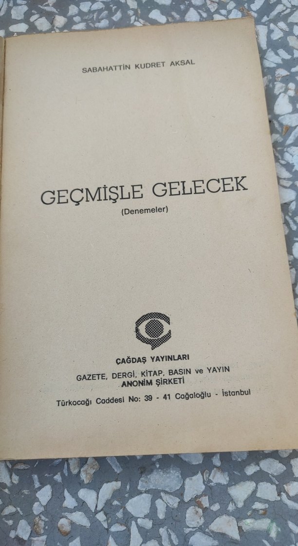 Sabahattin Kudret Aksal - Geçmişle Gelecek - Görsel 2