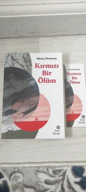 KIRMIZI BİR ÖLÜM 