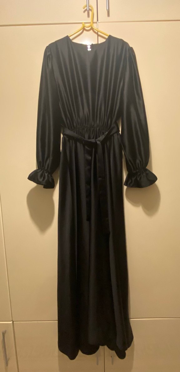 Siyah Uzun Abiye Saten Elbise - Görsel 3