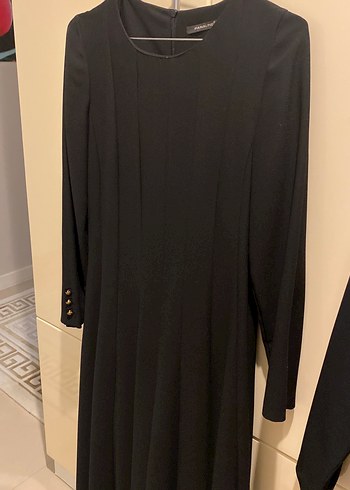 Uzun Kollu Siyah Pilili Kadın Elbise - Görsel 4