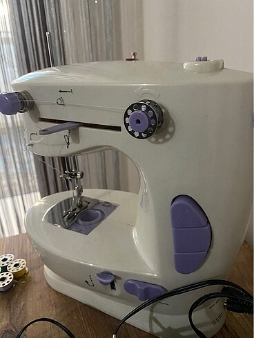 Mini seving machine