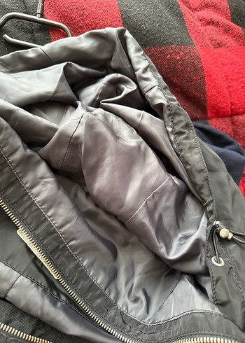 Gri Midi Kadın Kolsuz Kışlık Mont - Görsel 4