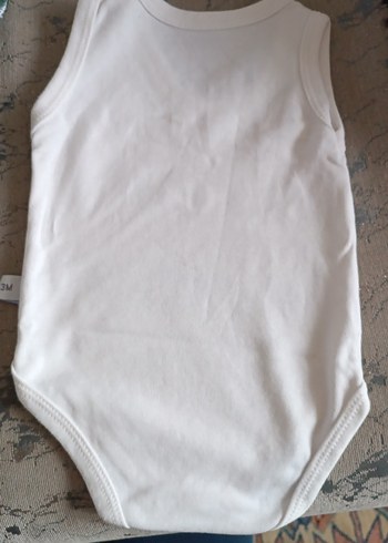 Beyaz Baskılı Kolsuz Bebek Body - Görsel 2