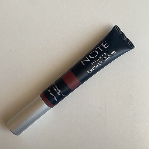Note mineral matte lip cream