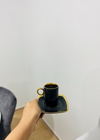 Schafer duble boy Siyah Altın Detaylı 2'li Fincan ve Tabak Seti - Görsel 4