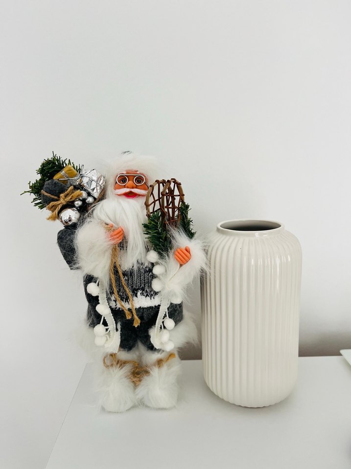 Renkli Beyaz Noel Baba Figürü / yurt dışı ürünü / yılbaşı / noel - Görsel 4