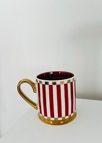 Karaca Yılbaşı Kırmızı Çizgili Altın Detaylı Kupa - Görsel 2