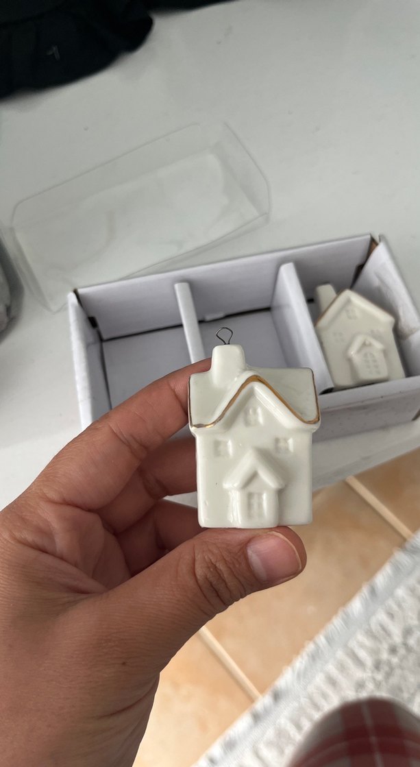 Yılbaşı ev / LCW dekoratif ev / porselen ev /Beyaz Model Ev Seti - Görsel 4