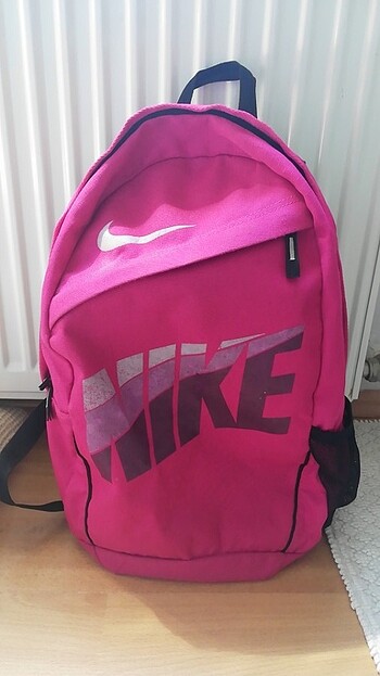 Nike çanta