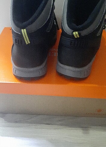 Erkek çocuk bot - Görsel 7