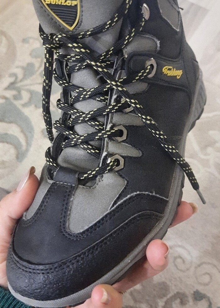 Erkek çocuk bot - Görsel 4