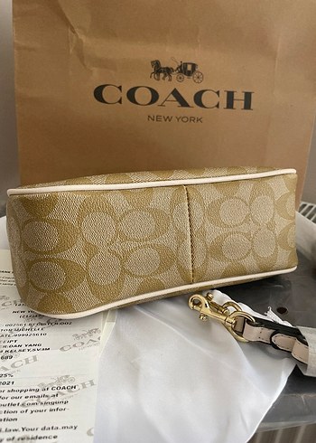  Beden Coach Bej Deri Kadın Çanta