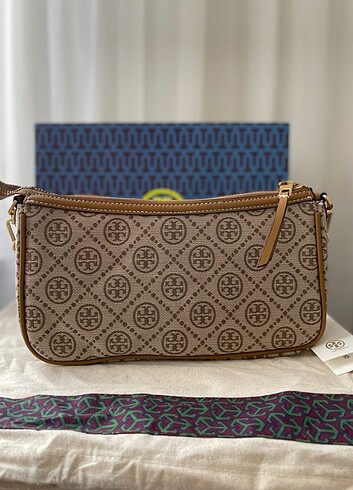  Beden Defolu!! Tory Burch T monogram 