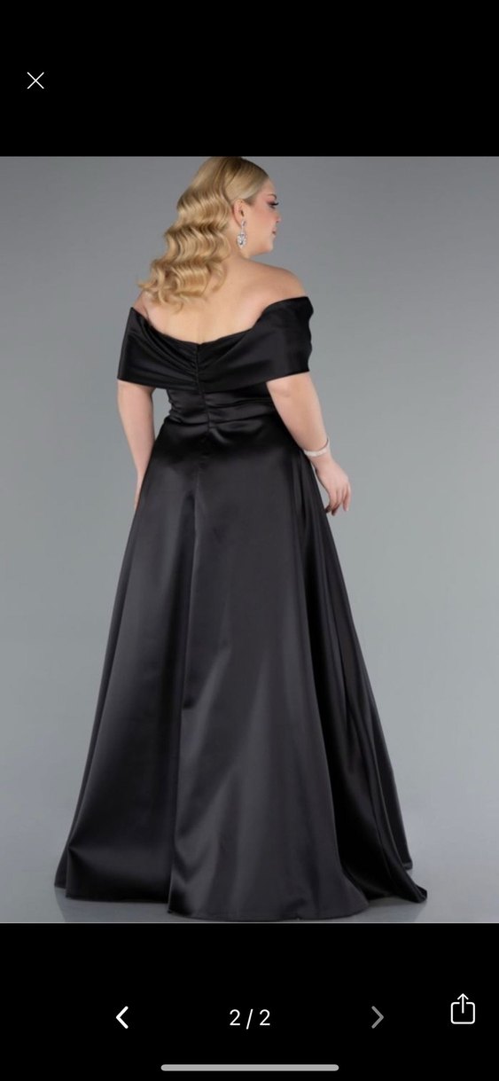 Siyah İşlemeli Uzun Drapeli Abiye Elbise - Görsel 2