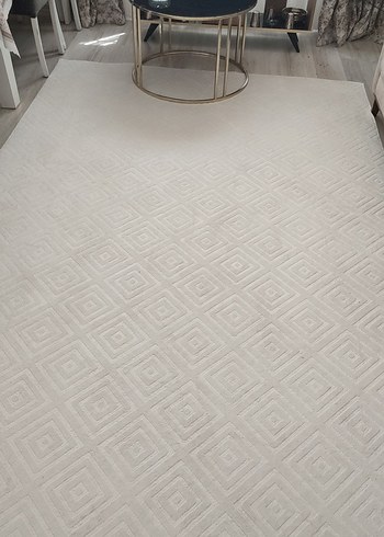 3 adet lastik taban halı biri 6 metrekare 2 tane de metre kare 3
