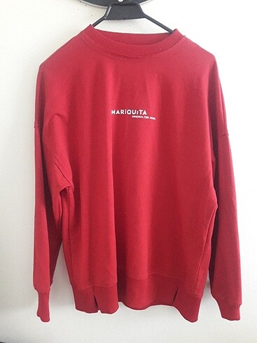 kirmizi sweatshirt