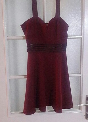 Mini bordo elbise