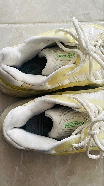 36 Beden Adidas oznova spor ayakkabı