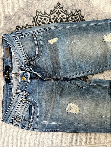 32 Beden mavi Renk jeans