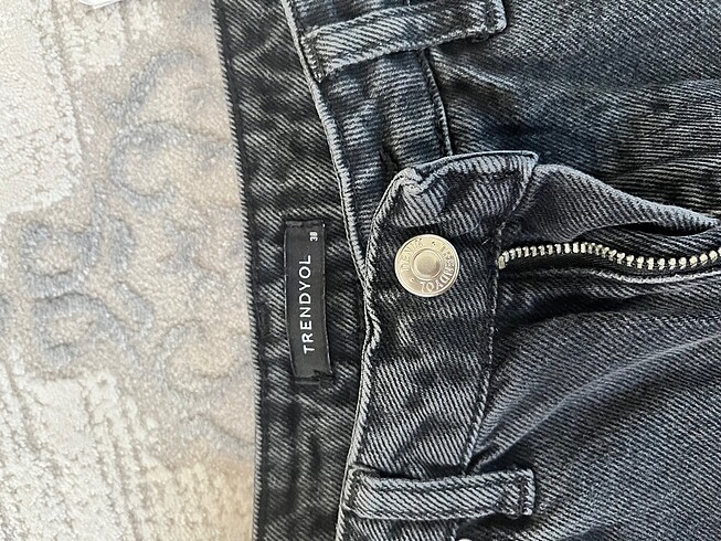 38 Beden siyah Renk jeans