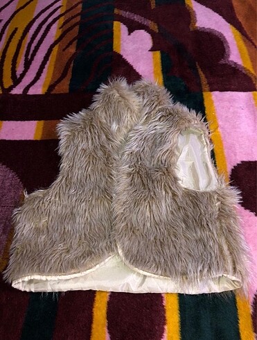 Peluş yelek