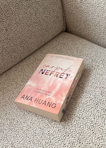 Çarpık Nefret - Ana Huang
