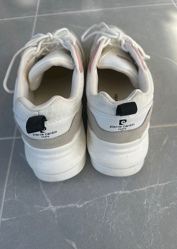 Beyaz Bağcıklı Kadın Spor Ayakkabı - Görsel 3