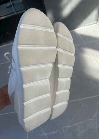 Beyaz Bağcıklı Kadın Spor Ayakkabı - Görsel 5