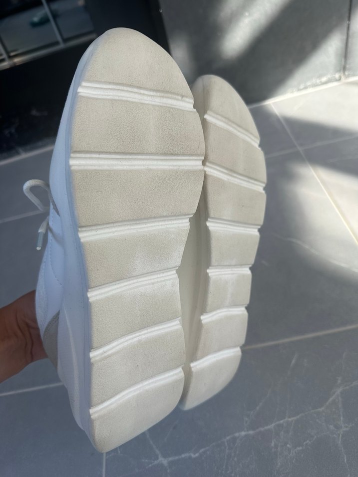 Beyaz Bağcıklı Kadın Spor Ayakkabı - Görsel 5