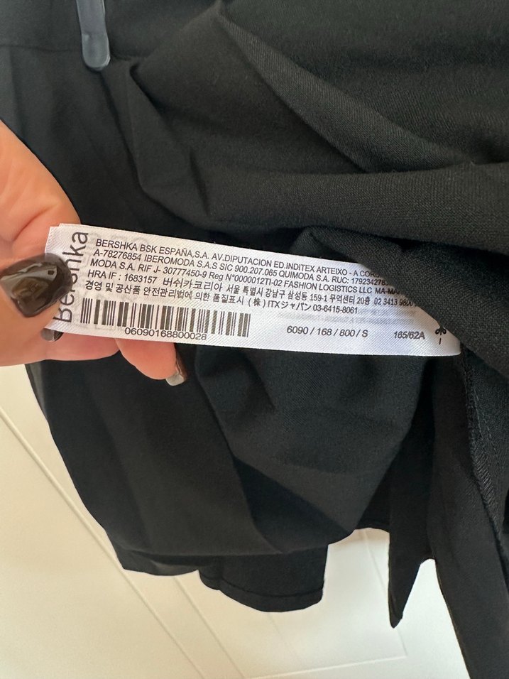 BERSHKA Zincir Detaylı Siyah Etek - Görsel 5