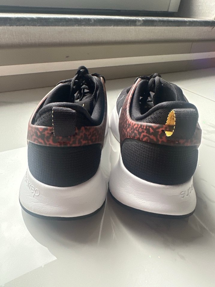 Nike SuperRep antrenman ayakkabı - Görsel 4