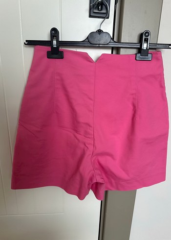 Drapeli Çiçek Desenli Mini Bluz ve şort - Görsel 5