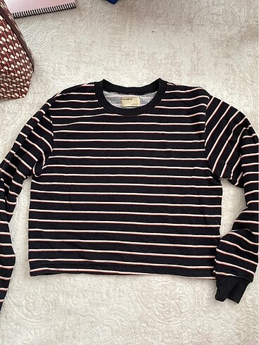 Pull and Bear Sweatshirt