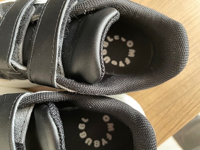 Adidas Adidas rahat ayakkabı kız ve erkek kullanabilir
