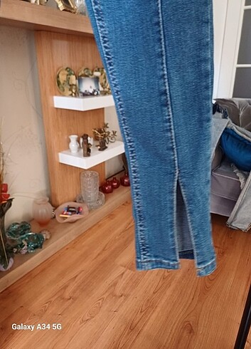 Trendyol & Milla 28 beden yuksk bel Jean 