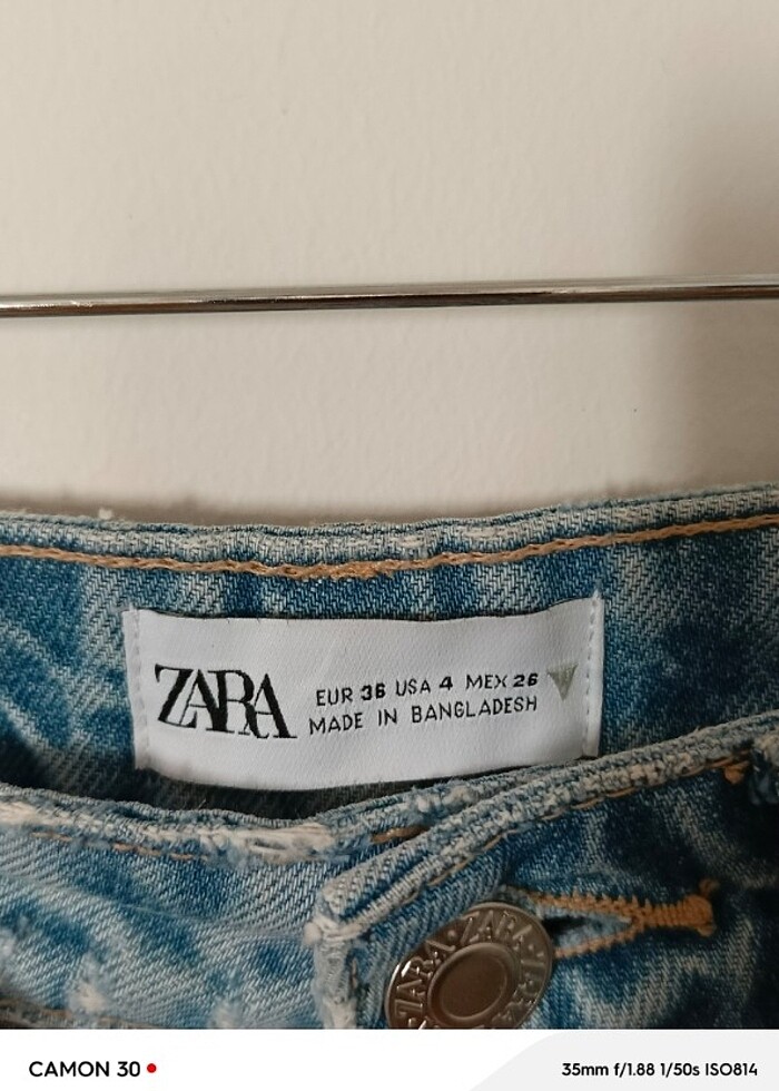 Zara taslanmıs mavı aç bol paa lıkralı bol kesim jean  - Görsel 3