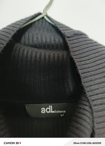 Adil ışık m beden ovarloksuz kazak  - Görsel 2