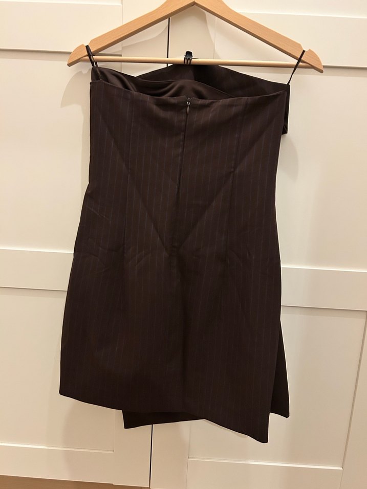 Asimetrik Drapeli Kahverengi Midi Elbise - Görsel 4