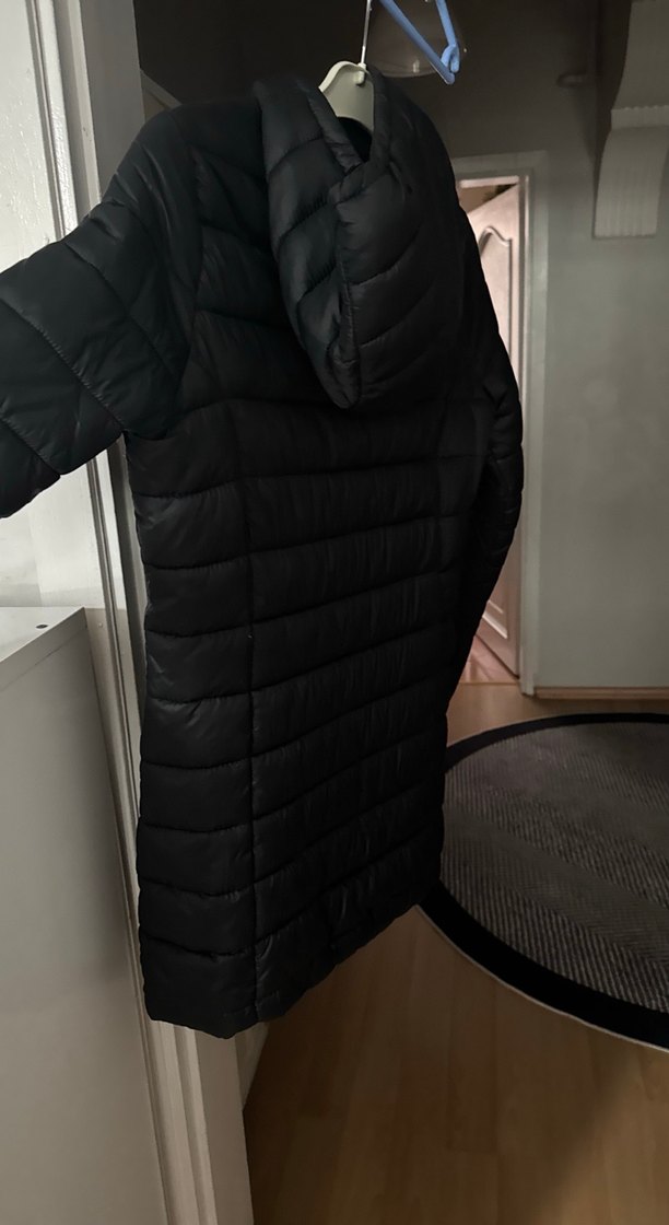 Siyah Kadın Midi Kışlık Mont - Görsel 2