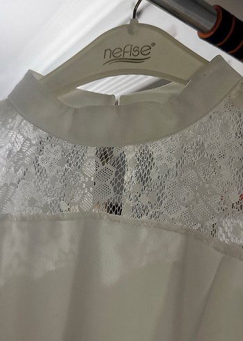 Dantel Detaylı Beyaz Kadın Bluz - Görsel 4